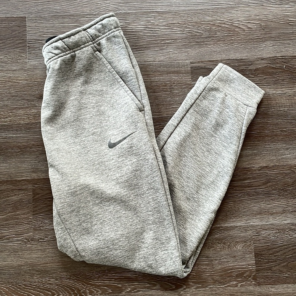 Nike Dri-Fit Charcoal Heather Gray Jogger Sweatpants Men’s Size M CV7739-063